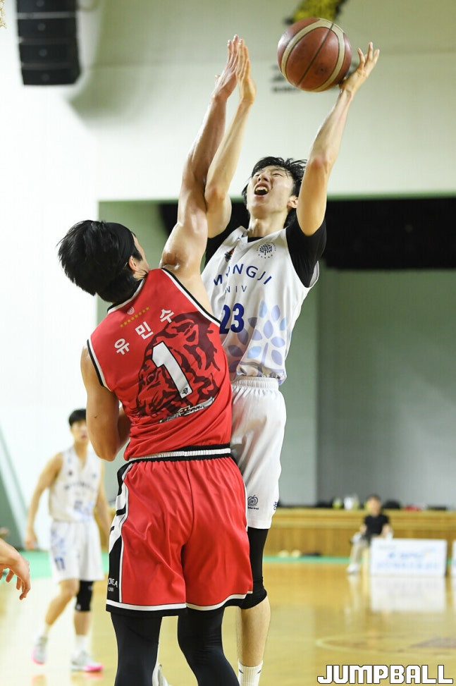 [농구부] 명지대 강영빈 '저리 비켜' 대표이미지