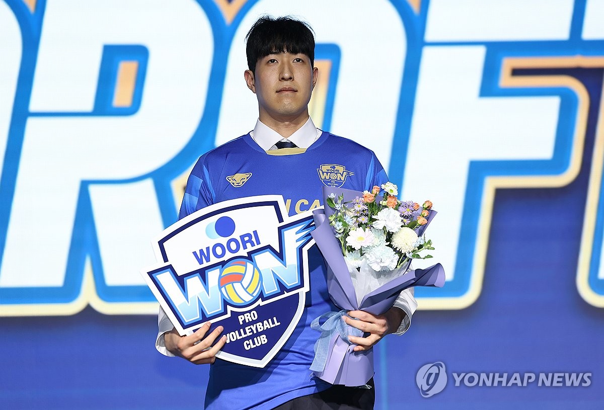 [배구부]우리카드에 2라운드 4순위 지명받은 강건희 대표이미지